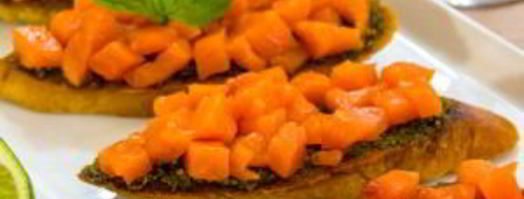 брускетта с семгой и песто. Шаг 8