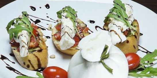 Брускетта с сыром