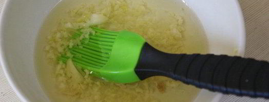 брускетта с томатами и авокадо. Шаг 3