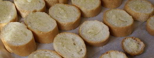 брускетта с томатами и авокадо. Шаг 4