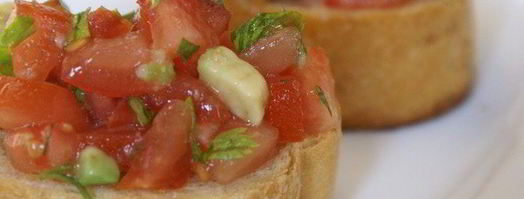 брускетта с томатами и авокадо. Шаг 9