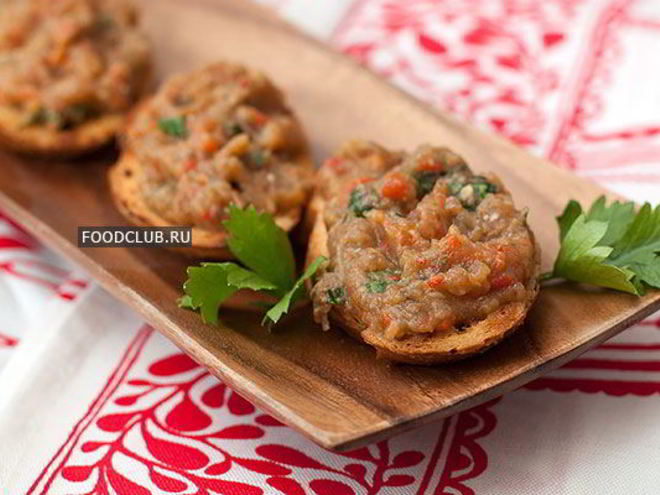 Рецепт брускетты с запеченным баклажаном