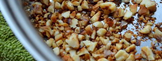 брускетта со свеклой, мягким сыром и грецким орехом. Шаг 3