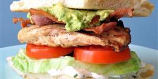 Австралийский гамбургер с куриной грудкой