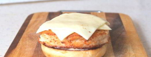 бургер с ананасом и медовой горчицей. Шаг 5