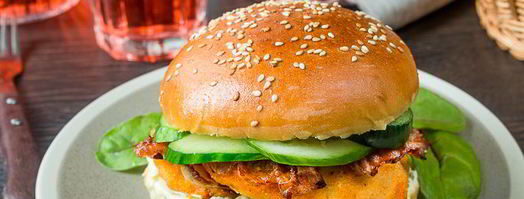 бургер с куриным филе и беконом. Шаг 14