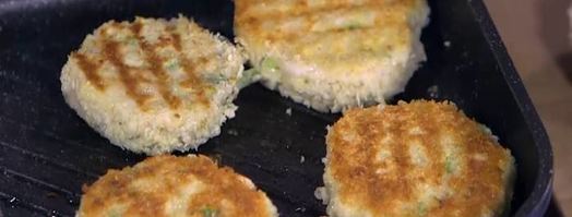 бургеры с креветками и зеленым луком. Шаг 5