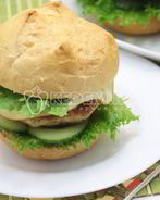 Домашние гамбургеры с куриной котлетой