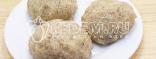 домашние гамбургеры с куриной котлетой. Шаг 5