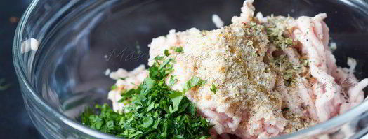 домашний чикенбургер с цукини и соусом цацики. Шаг 4