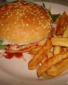 Гамбургер из фарша и селедки