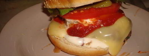 гамбургер из фарша и селедки. Шаг 11