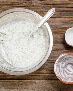 Грильбургер с дзадзики