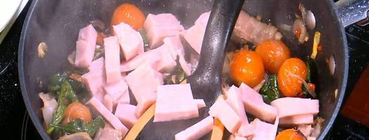 буррито с индейкой, беконом и шпинатом. Шаг 8