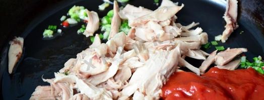 буррито с курицей и рисом. Шаг 4