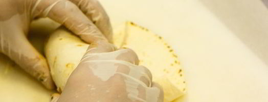 буррито с овощами и пряным филе. Шаг 14