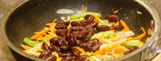 буррито с овощами и пряным филе. Шаг 8