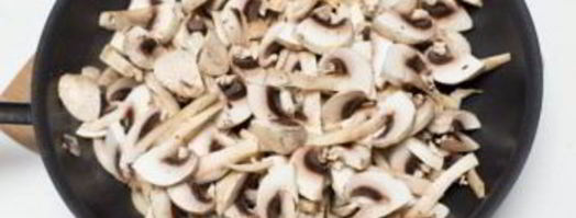 бутерброды с грибами и перцем. Шаг 3