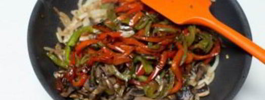 бутерброды с грибами и перцем. Шаг 6