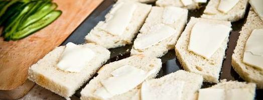 бутерброды с красной рыбой. Шаг 5