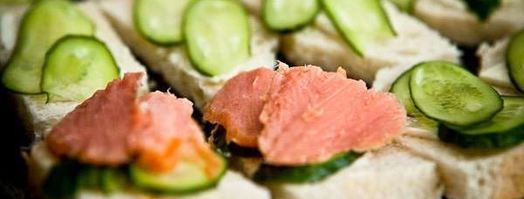 бутерброды с красной рыбой. Шаг 9