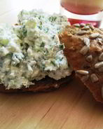 Бутерброды с творожным сыром