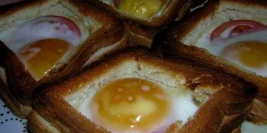 Бутерброды с яйцом и колбасой