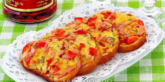 Горячие бутерброды Деревенский завтрак