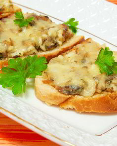 Запеченные бутерброды с рыбой