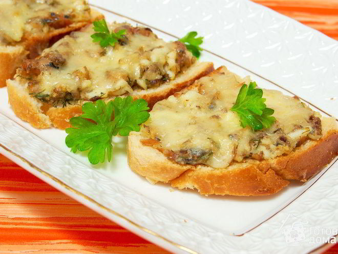 Рецепт запеченных бутербродов с рыбой