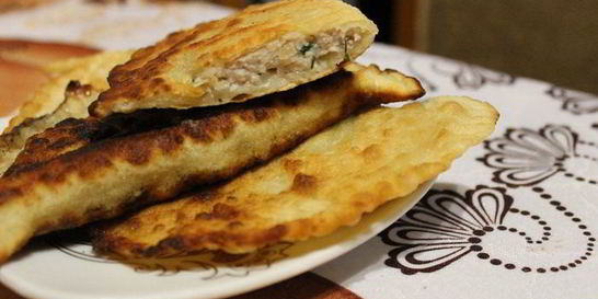 Чебуреки на минералке