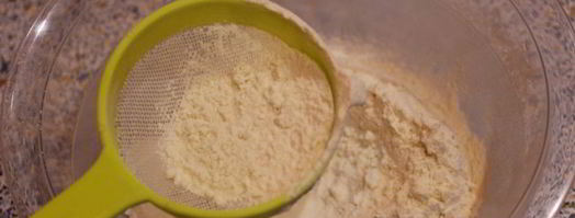 чебуреки с фаршем и сыром. Шаг 3