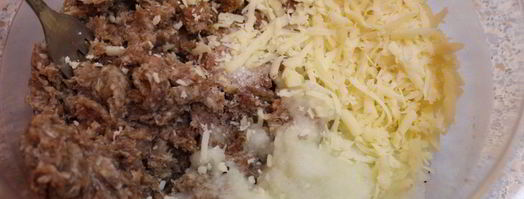 чебуреки с фаршем и сыром. Шаг 8