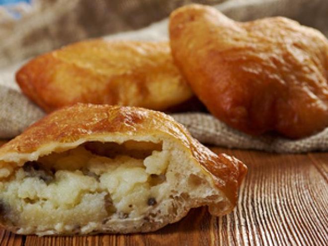 Рецепт чебуреков с грибами и картофелем