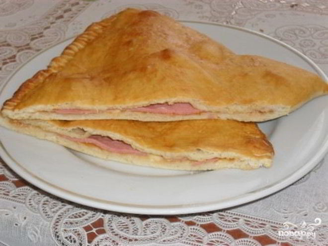 Рецепт чебуреков с колбасой