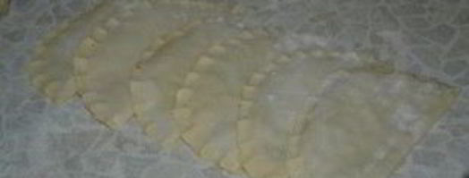 чебуреки с сочной начинкой. Шаг 5