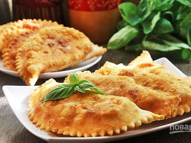 Рецепт чебуреков сочных