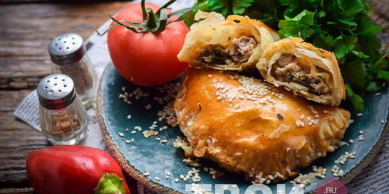 Чебуреки в духовке