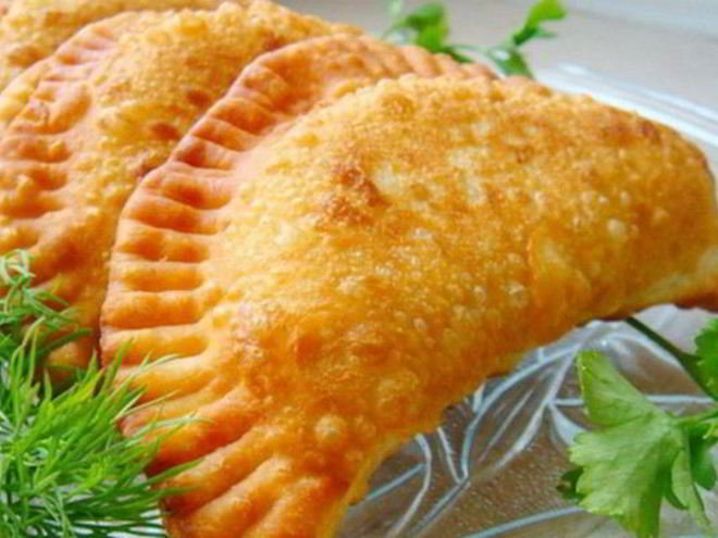 Рецепт хрустящих чебуреков под градусом