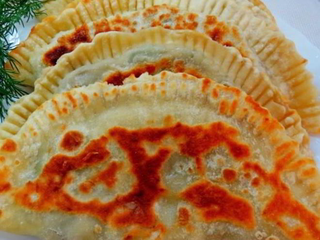 Рецепт постных чебуреков с картофелем и грибами