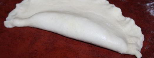 сочные хрустящие чебуреки со свининой. Шаг 8