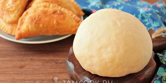 Тесто для чебуреков на сметане