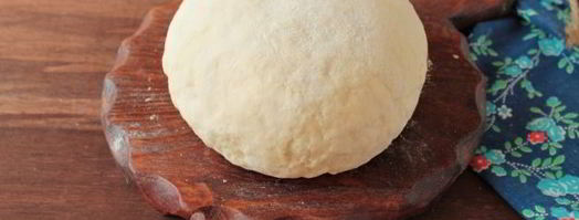 тесто для чебуреков на сметане. Шаг 8