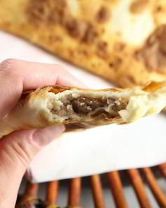 Тесто для чебуреков с мясом