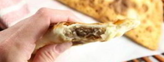 тесто для чебуреков с мясом. Шаг 10