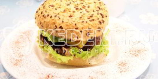 Чизбургер с беконом