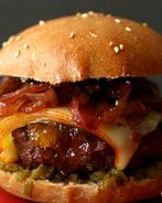 Чизбургер с луковым джемом