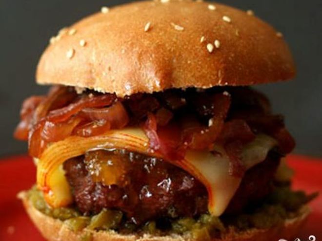 Рецепт чизбургера с луковым джемом