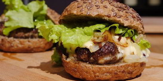 Чизбургеры с грибами