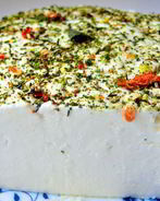 Домашний сычужный сыр